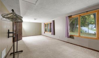 101 Hidden Meadow Ct, Apple Valley, MN 55124