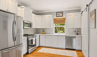 2494- A PUU Rd 2, Kalaheo, HI 96741