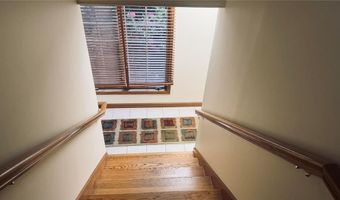 33 College Hill Rd 10, Warwick, RI 02886