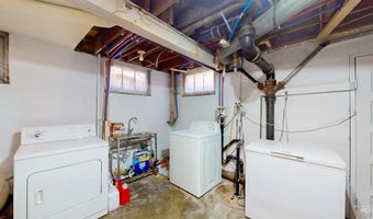 1518 Burton Ave, Burley, ID 83318