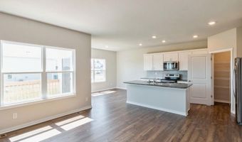 2725 NW 41st St, Ankeny, IA 50023