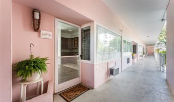 1020 Green St 208, Honolulu, HI 96822
