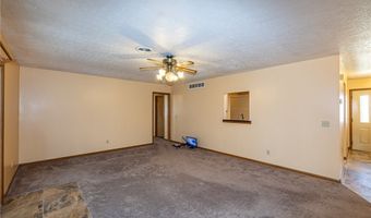 1260 Meadowview Ln, Amherst, OH 44001
