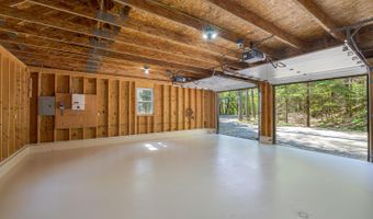 7 Greenway Ct, Bar Harbor, ME 04609