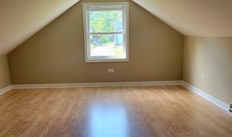 26428 W Prospect Ave, Antioch, IL 60002