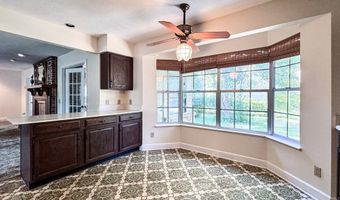 22 12th St, Apalachicola, FL 32320