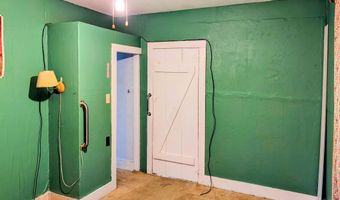 372 River Rd, Avon, ME 04966