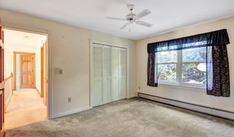 118 Stirling Pl, Burlington, VT 05408