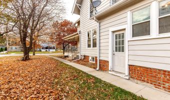 826 Duff Ave Ave, Ames, IA 50010