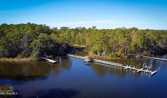 177 Carolina Way, Arapahoe, NC 28510