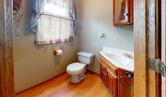 119 Morningside Rd, Albert Lea, MN 56007