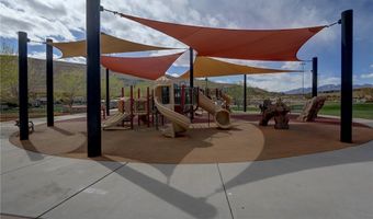 5742 Shadow Bend Dr, Las Vegas, NV 89135