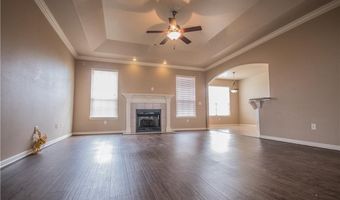 607 Wallstone Rd, Bentonville, AR 72712