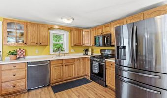 29 Harriman Rd, Raymond, NH 03077