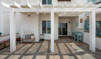 6757 Heath Ct, Carlsbad, CA 92011