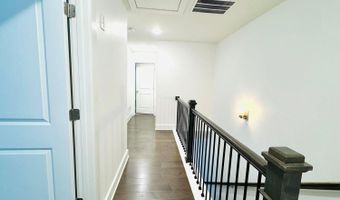 124 Auburn Run Ln, Auburn, GA 30011