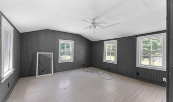 499 Augusta Rd, Belgrade, ME 04917