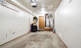 1681 Elcadore Dr, Anchorage, AK 99507