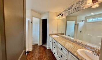 401 Spanish Moss Ln, Adel, GA 31620