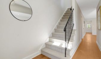 216 DUNCAN Ave, Alexandria, VA 22301