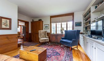13 Courthouse Rd, Amherst, NH 03031