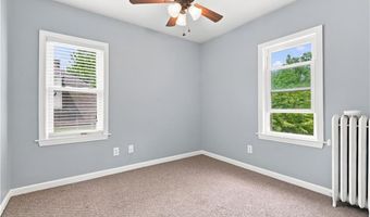 82 Dyer Ave, East Providence, RI 02915