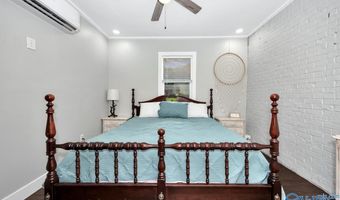 121 11th Pl NW, Arab, AL 35016