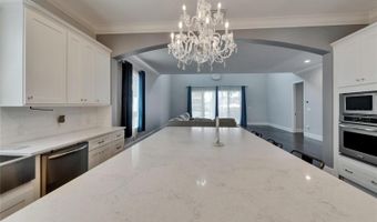6116 LAGOMAR Ln, Apollo Beach, FL 33572