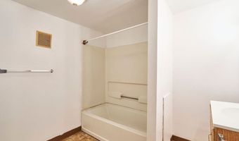 990 Baird St, Akron, OH 44306