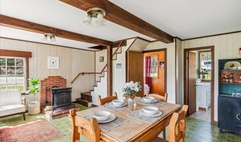 95 Bellwater Ave, Barton, VT 05822