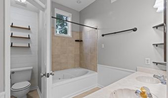 8067 SARA JANE Ln, Bartlett, TN 38133