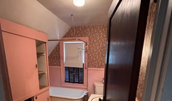 7 Benson Rd, Bethel, CT 06801