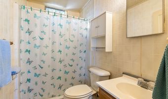 722 Hickey St, Alice, TX 78332