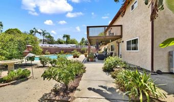 1402 Big Red Rd, Alpine, CA 91901