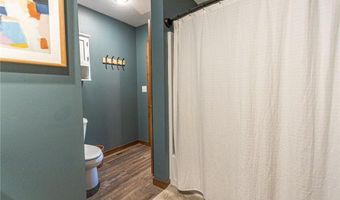 2580 Lois Ln SE, Alexandria, MN 56308