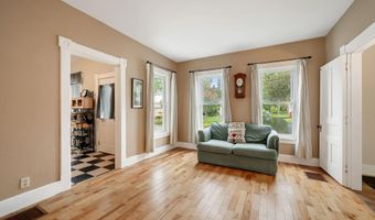 11 Summer St, Barre, VT 05649