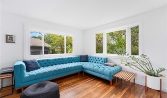 20 Dons Ln, Little Compton, RI 02837