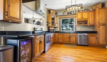395 Akron Rd, Akron, NY 14001
