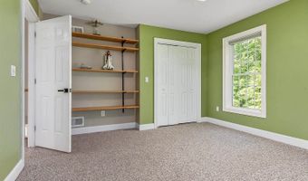 45 Eleanors Way, Brentwood, NH 03833