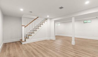 7 Hancock St, Arlington, MA 02474