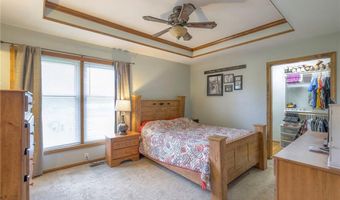 12448 NW Blackwood Dr, Adrian, MO 64720