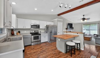 10377 Mount Jackson Ln, Aurora, IN 47001