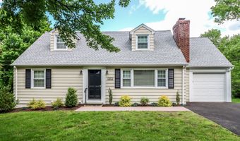 17 Alan Ave, Danbury, CT 06811