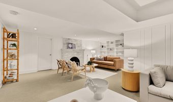 4320 LORCOM Ln, Arlington, VA 22207