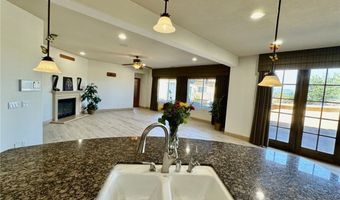 322 Amparo Dr, Escondido, CA 92025