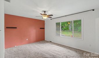 21 Glen Meadows Rd, Arden, NC 28704