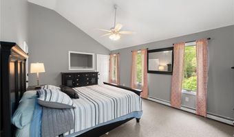 4720 S County Trl, Charlestown, RI 02813