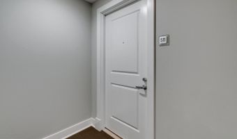 820 N POLLARD St 511, Arlington, VA 22203