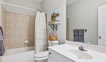 9645 Old Riverside Ln, Ball Ground, GA 30107