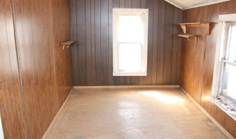 109 Evergreen Dr, Bennington, VT 05201